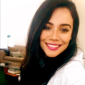 Meet your Posher, Daniela